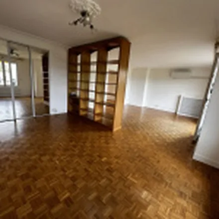 Rent this 3 bed apartment on 23 Avenue de Ceinture in 95880 Enghien-les-Bains, France