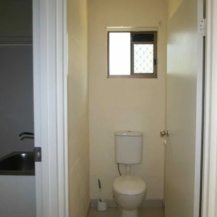 Image 3 - Dunning Lane, Emerald QLD 4720, Australia - Apartment for rent