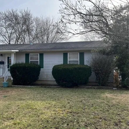 Buy this 3 bed house on 326 E Peck St in Ironton, Missouri