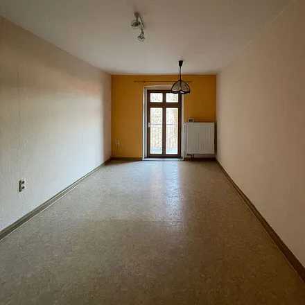 Rent this 3 bed apartment on James-von-Moltke-Straße 37 in 02826 Görlitz, Germany
