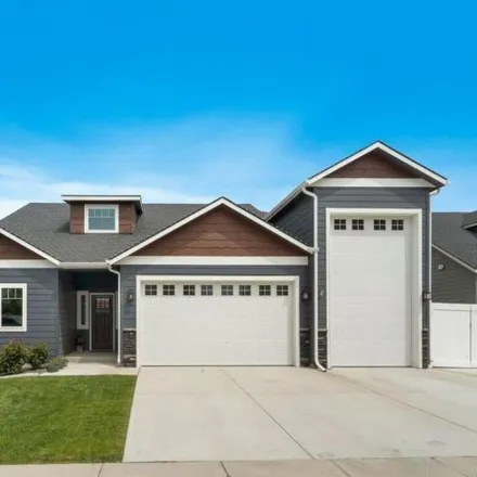 Buy this 3 bed house on 2089 West Orchard Avenue in Hayden, ID 83835