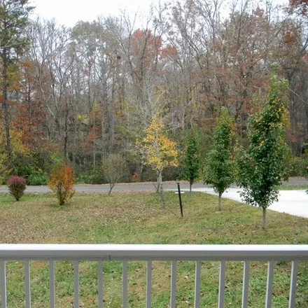 Image 9 - 671 Yon Side Drive, Pleasant Hill, Cumberland County, TN 38583, USA - House for sale