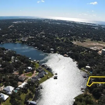 Buy this 7 bed house on 457 Circle Drive Northwest in Okaloosa County, FL 32548