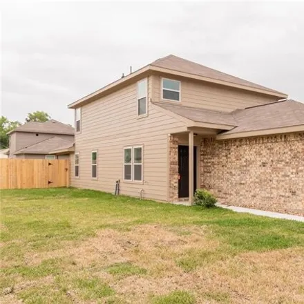 Image 2 - 528 Meadow Park Ln, Willis, Texas, 77378 - House for rent