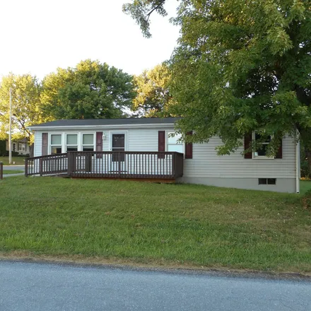 Rent this 3 bed house on 269 Cranes Lane in Ranson, Jefferson County