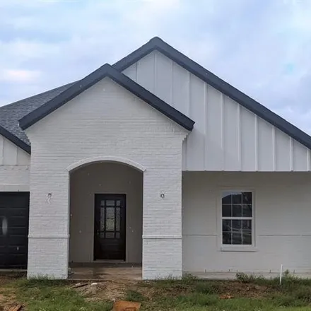 Buy this 4 bed house on 8666 Page Lane in Scurry, Kaufman County