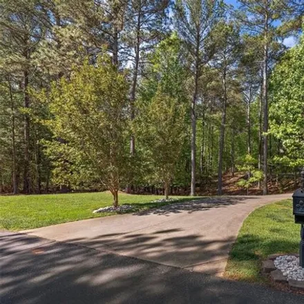 Image 2 - 5056 Harbor View Drive East, Caldwell County, NC 28630, USA - House for sale