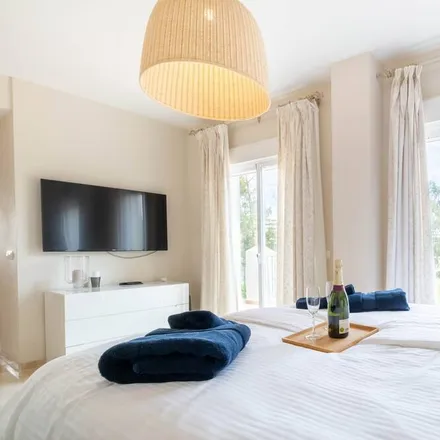 Rent this 5 bed house on Mezquita de Marbella in Bulevar del Príncipe Alfonso de Hohenlohe, 29602 Marbella