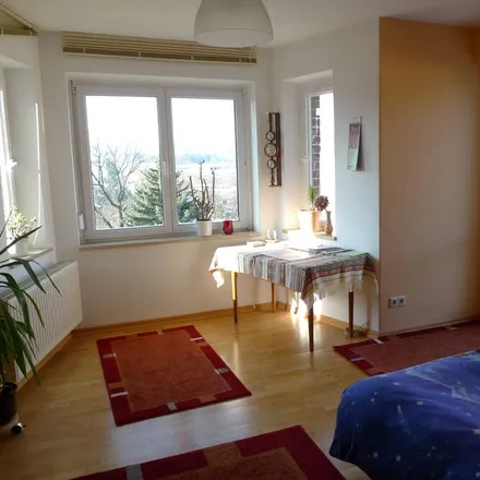 Rent this 2 bed apartment on 01705 Freital