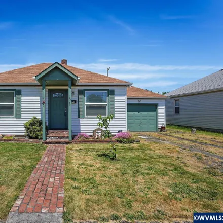 Buy this 2 bed house on 1079 16th Avenue Southwest in Albany, OR 97321