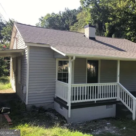 Buy this 2 bed house on 143 South Pine Street in Toccoa, GA 30577