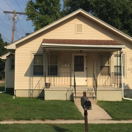 Rent this 2 bed house on 140 South 7th Street in Hebron, NE 68370