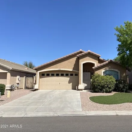 Rent this 3 bed house on 1294 East Shari Street in San Tan Valley, AZ 85140