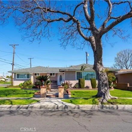Buy this 3 bed house on 2673 West Yale Avenue in Anaheim, CA 92801