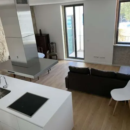 Image 4 - Central Mediadora, Rua do Bonjardim, Porto, Portugal - Apartment for rent