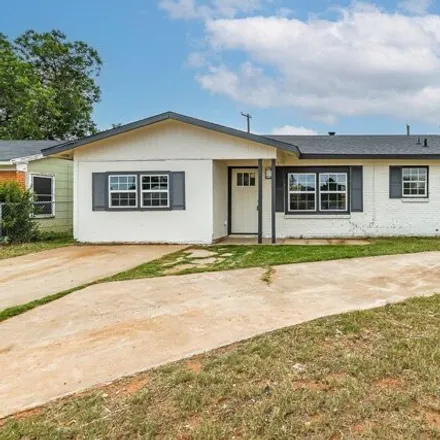 Buy this 4 bed house on 1831 E 1st Pl in Lubbock, Texas