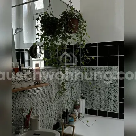 Rent this 3 bed apartment on Passavantstraße 38 in 60596 Frankfurt, Germany