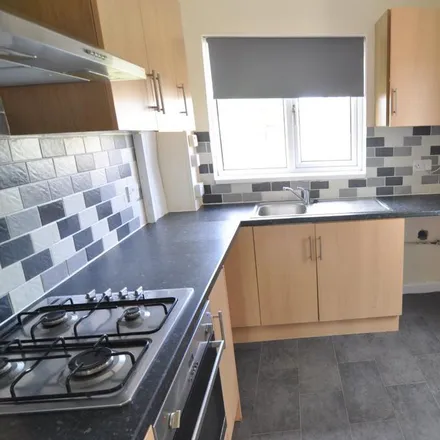 Image 3 - Wharncliffe Road, Sheffield, S35 4LH, United Kingdom - Duplex for rent