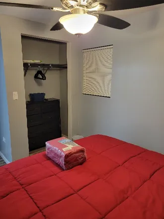 Rent this 1 bed room on 5517 South Shields Avenue in Chicago, IL 60621