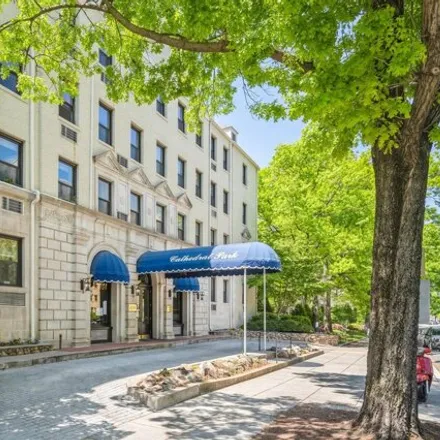 Rent this 2 bed apartment on Cathedral Mansions in 3000;3100;2900 Connecticut Avenue Northwest, Washington
