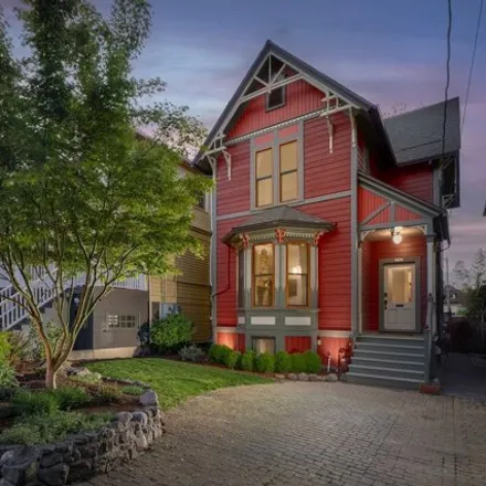 Buy this 4 bed house on Northwest Glisan Street in Portland, OR 97209