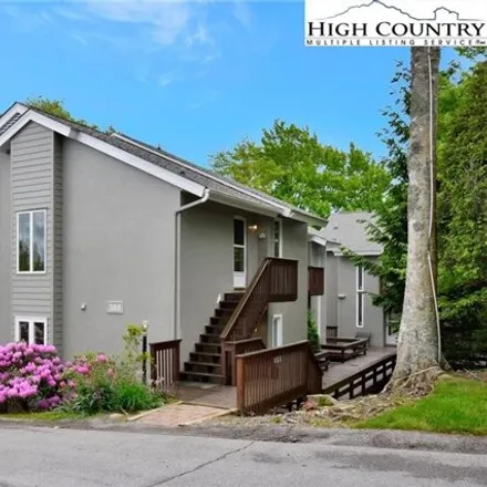 Buy this 2 bed condo on Shelter Rock Circle in Sugar Mountain, Avery County