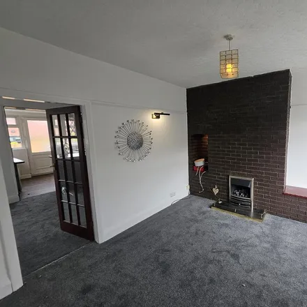 Image 2 - Audley Avenue, Stretford, M32 9TQ, United Kingdom - Duplex for rent