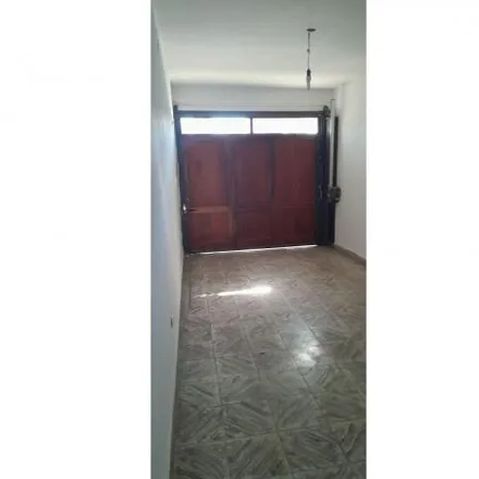 Rent this 3 bed house on Saavedra 2395 in Jorge Cura, Rosario