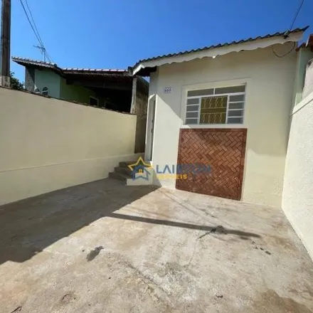 Buy this 2 bed house on Rua Benedito Cirineu Mendes in Alvinópolis, Atibaia - SP