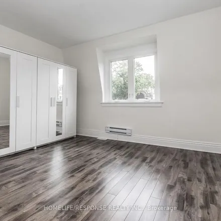 Rent this 3 bed duplex on Toronto City Hall in 100 Queen Street West, Old Toronto