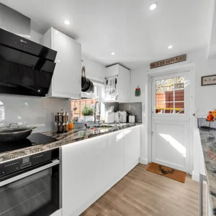 Image 3 - Wharton Road, London, BR1 3LE, United Kingdom - House for sale