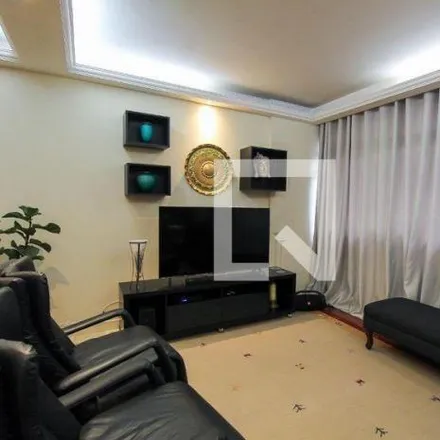 Buy this 4 bed apartment on Avenida Paes de Barros in Parque da Mooca, São Paulo - SP