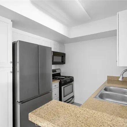 Image 1 - Julianna Place, Los Angeles, CA 91364, USA - Apartment for rent