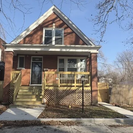 Buy this 5 bed house on 7439 South Michigan Avenue in Chicago, IL 60621