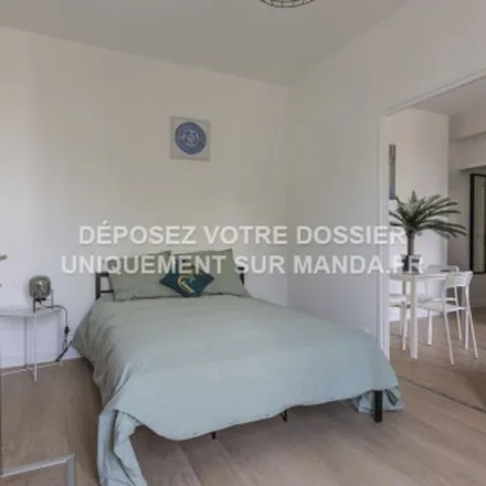 Image 6 - 21 Avenue Gabriel Péri, 95100 Argenteuil, France - Apartment for rent