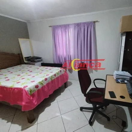 Image 2 - Viela Presidente Kennedy, Taboão, Guarulhos - SP, 07133-440, Brazil - House for rent