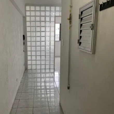 Rent this studio apartment on Rua Cerqueira César in Centro, Guarulhos - SP