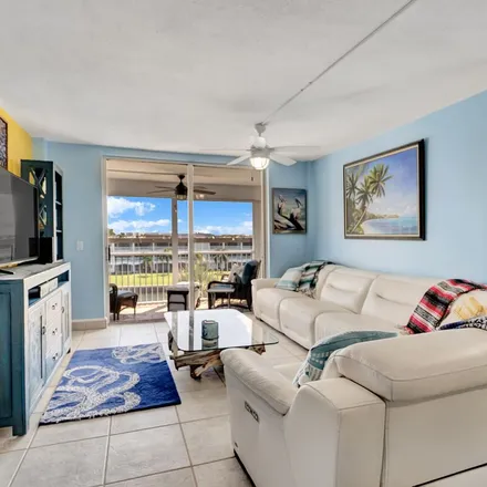 Image 4 - 100 Paradise Harbour Boulevard, North Palm Beach, FL 33408, USA - Apartment for rent