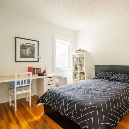 Rent this 3 bed house on Fort York in Toronto, ON M5V 2R6