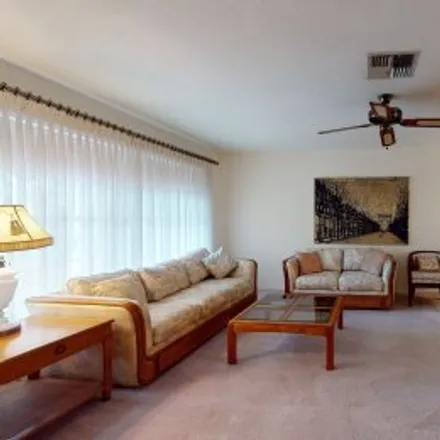 Image 1 - 425 West Sugarmaple Lane, Beverly Hills - Apartment for sale