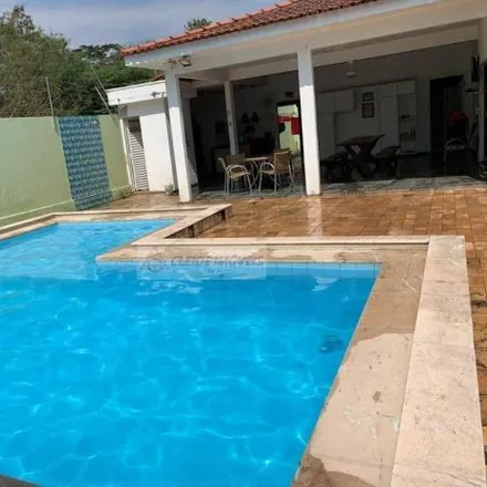 Rent this 4 bed house on Rua Quebec in Jardim das Américas, Cuiabá - MT