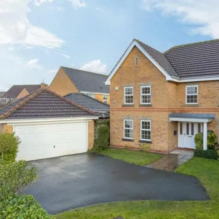 Buy this 5 bed house on Lord Drive in Pocklington, YO42 2GY