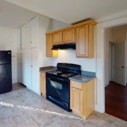 Buy this 2 bed apartment on 211 North Ash Street in Hillcrest, Little Rock