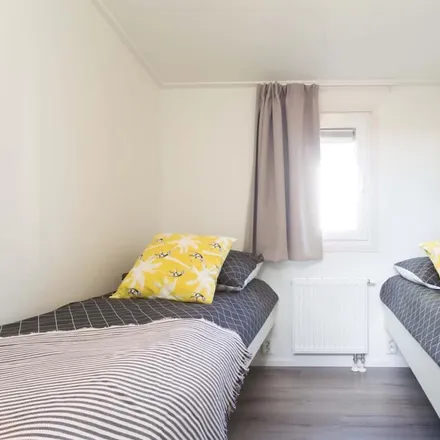 Rent this 3 bed house on 2911 BR Nieuwerkerk aan den IJssel