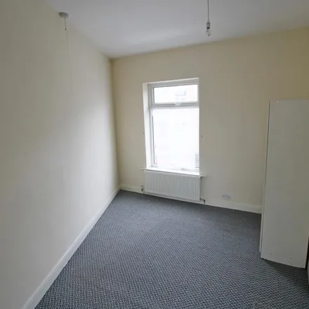 Image 3 - 74 Fir Street, Brierfield, BB9 9RQ, United Kingdom - House for rent