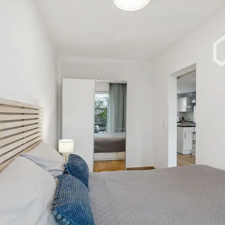 Rent this 2 bed apartment on Bei der Flottbeker Mühle 4-10 in 22607 Hamburg, Germany