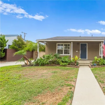 Rent this 3 bed house on 5200 Peabody Street in Long Beach, CA 90808