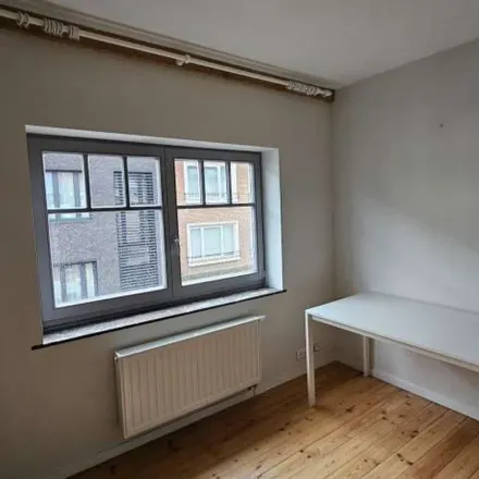 Rent this 1 bed apartment on Rue de la Cambre - Ter Kamerenstraat / Rue de la Cambre - Terkamerenstraat 289 in 1200 Woluwe-Saint-Lambert - Sint-Lambrechts-Woluwe, Belgium