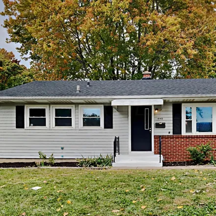 Buy this 3 bed house on 890 Weldon Avenue in Columbus, OH 43224