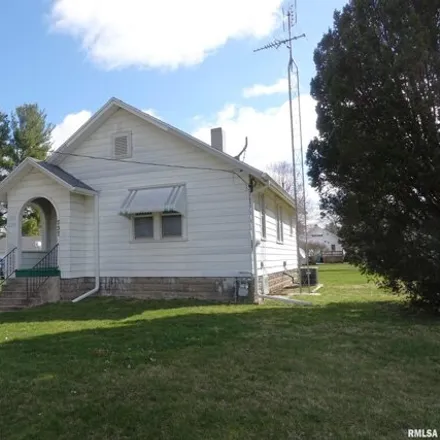 Buy this 2 bed house on 743 Phillips Street in Galesburg, IL 61401